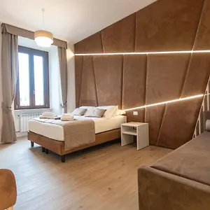 Flat 285 La Suite Рим